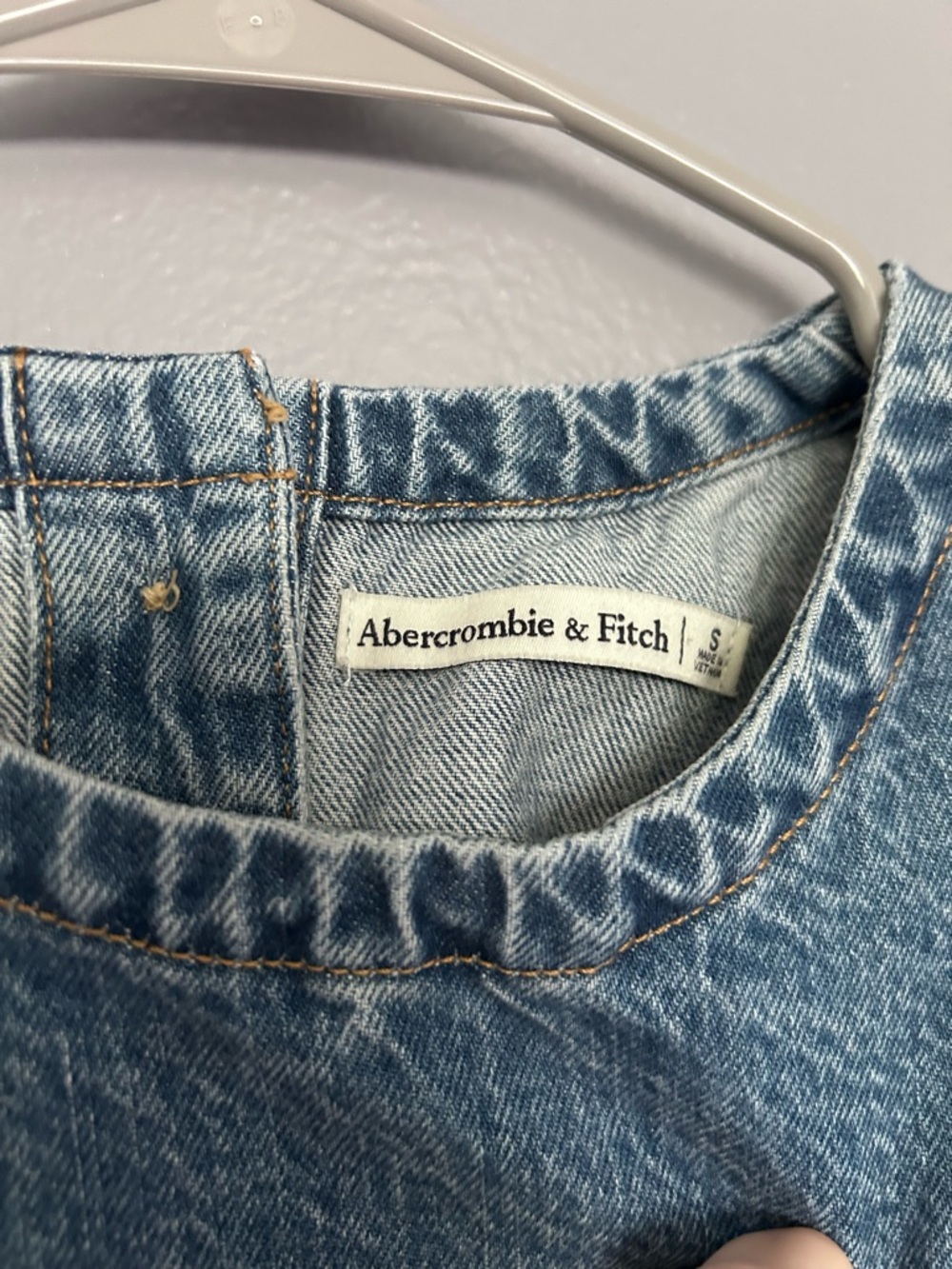 Abercrombie & Fitch Light Blue Denim Shell Tank - Picture 5 of 6